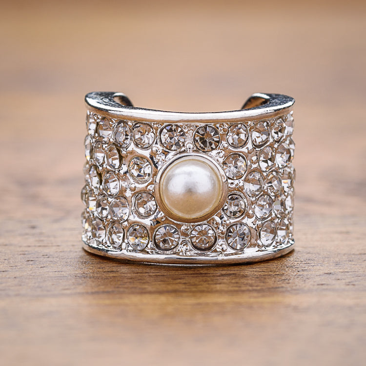 Pearl Charm
